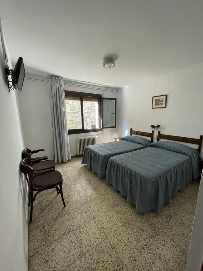 Hostal Ter سيتكاساس المظهر الخارجي الصورة