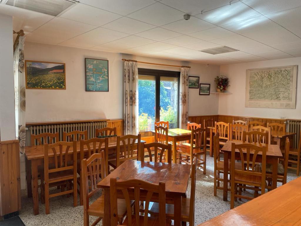 Hostal Ter سيتكاساس المظهر الخارجي الصورة